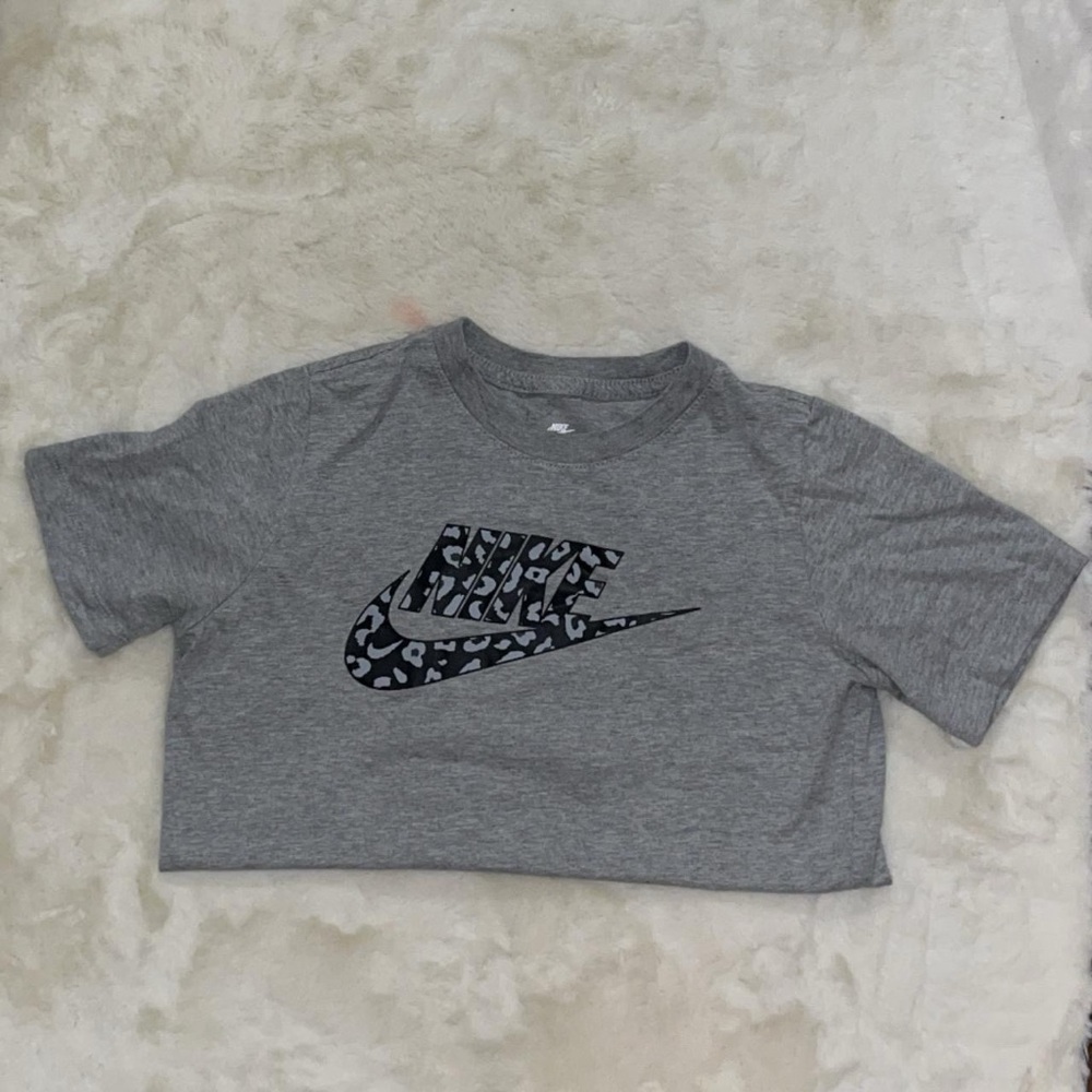 Nike Kids Gray Leopard Print Logo T-Shirt